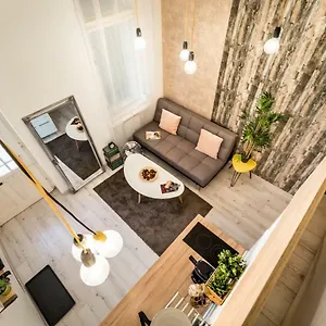 https://bpr-little-attractico-apartment.inbudapesthotels.com